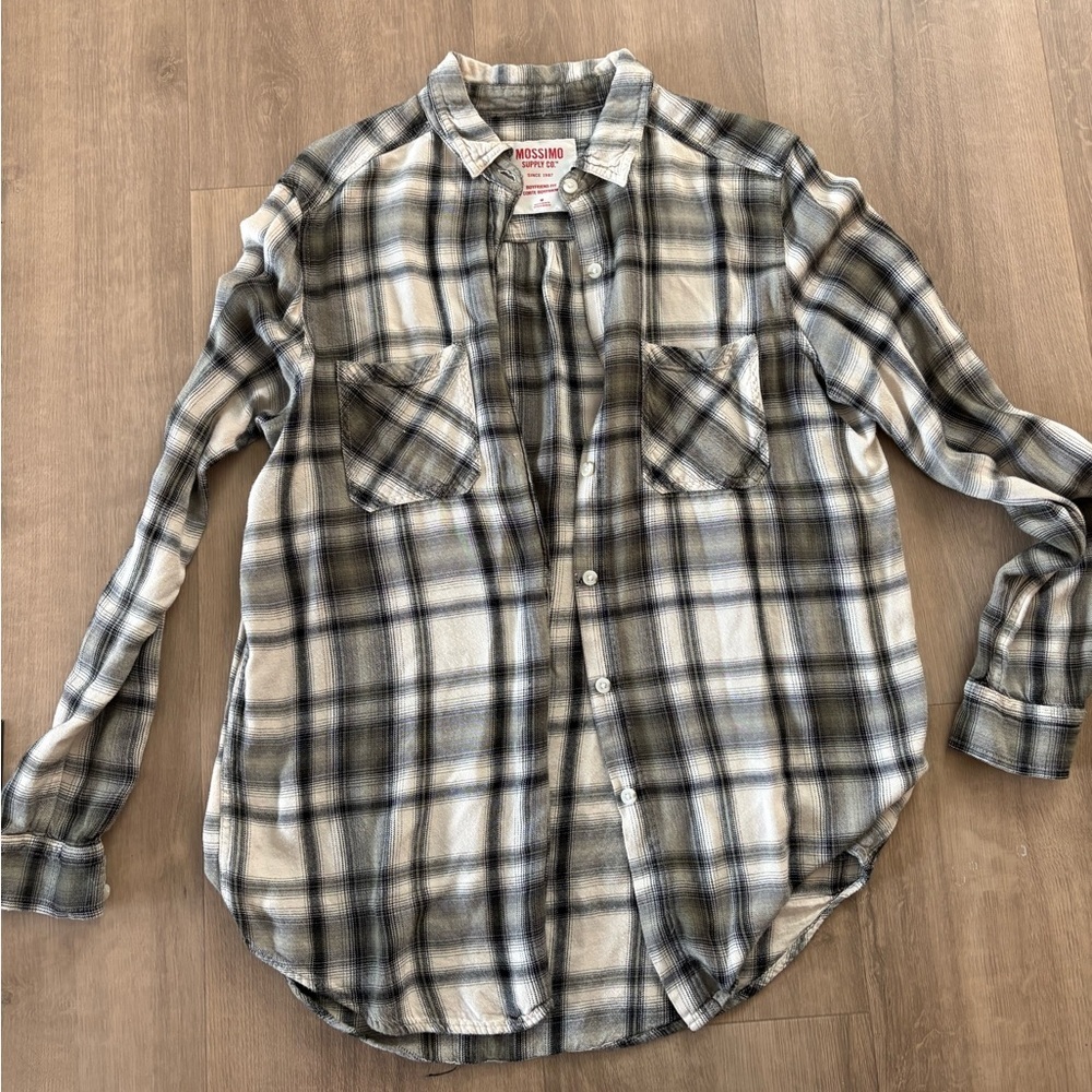 Y2K Mossimo Boyfriend Olive and Tan Plaid Flannel- size M